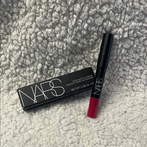 NARS Velvet Matte Lip Pencil - Lets Go Crazy - Picture 1 of 1